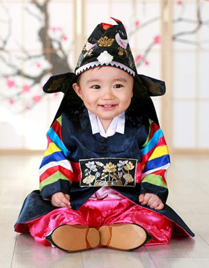 0150560000362 traditional first birthday attire - the dol-bok (돌복)
