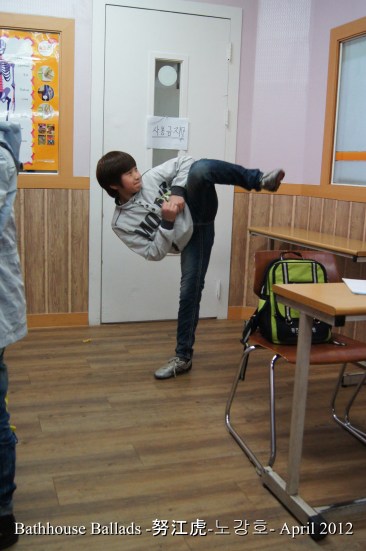 kiddy black belts DSC00232